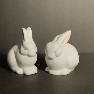 WHITE PORCELAIN RABBITS⭐